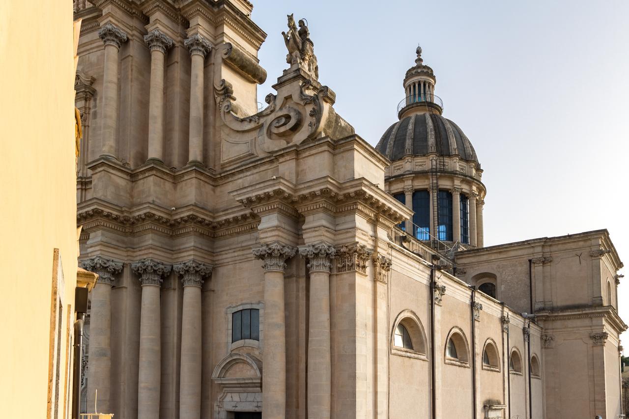 Appartamenti Vista Duomo - Ibla - Pomelia Ragusa Eksteriør bilde